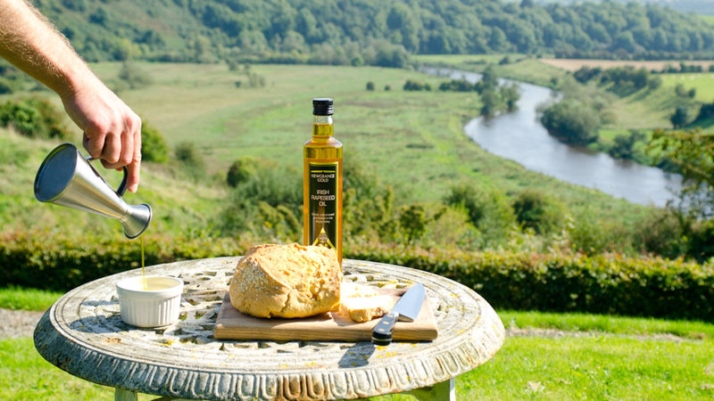 Newgrange Gold Rapeseed Oil is grown and produced in the heart of the Boyne Valley, Co. Meath.  We produce a variety of Rapeseed Oils. 